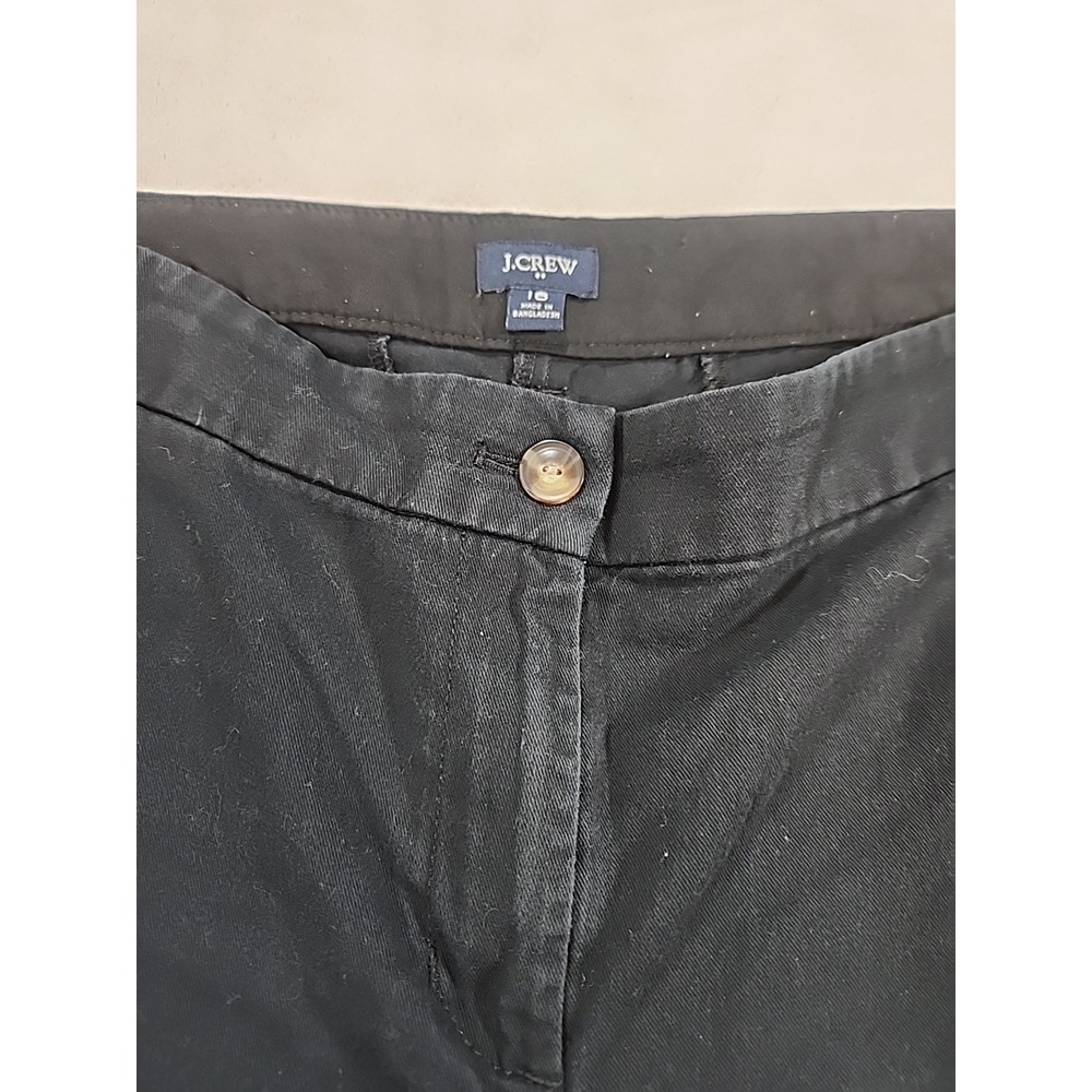 Ladies J. Crew Re-Imaged Black Shorts Size 16 w/6" Inseam - Picture 2 of 9